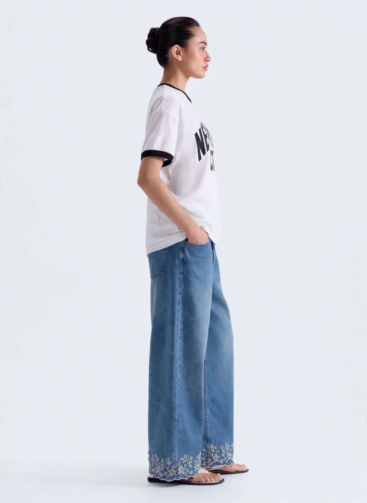 Floral Hem Wide-Leg Jeans