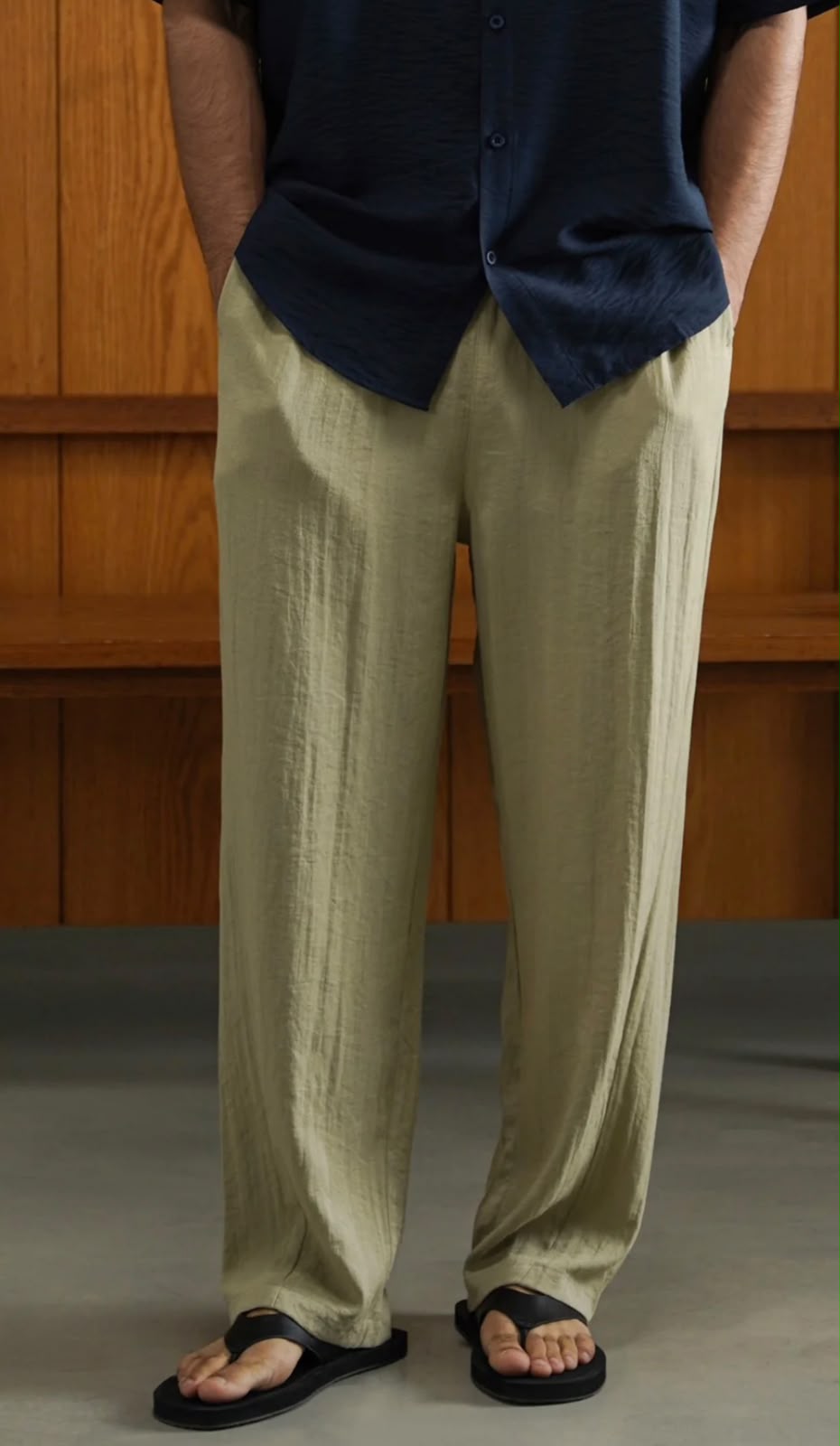 The Classic Linen Trouser