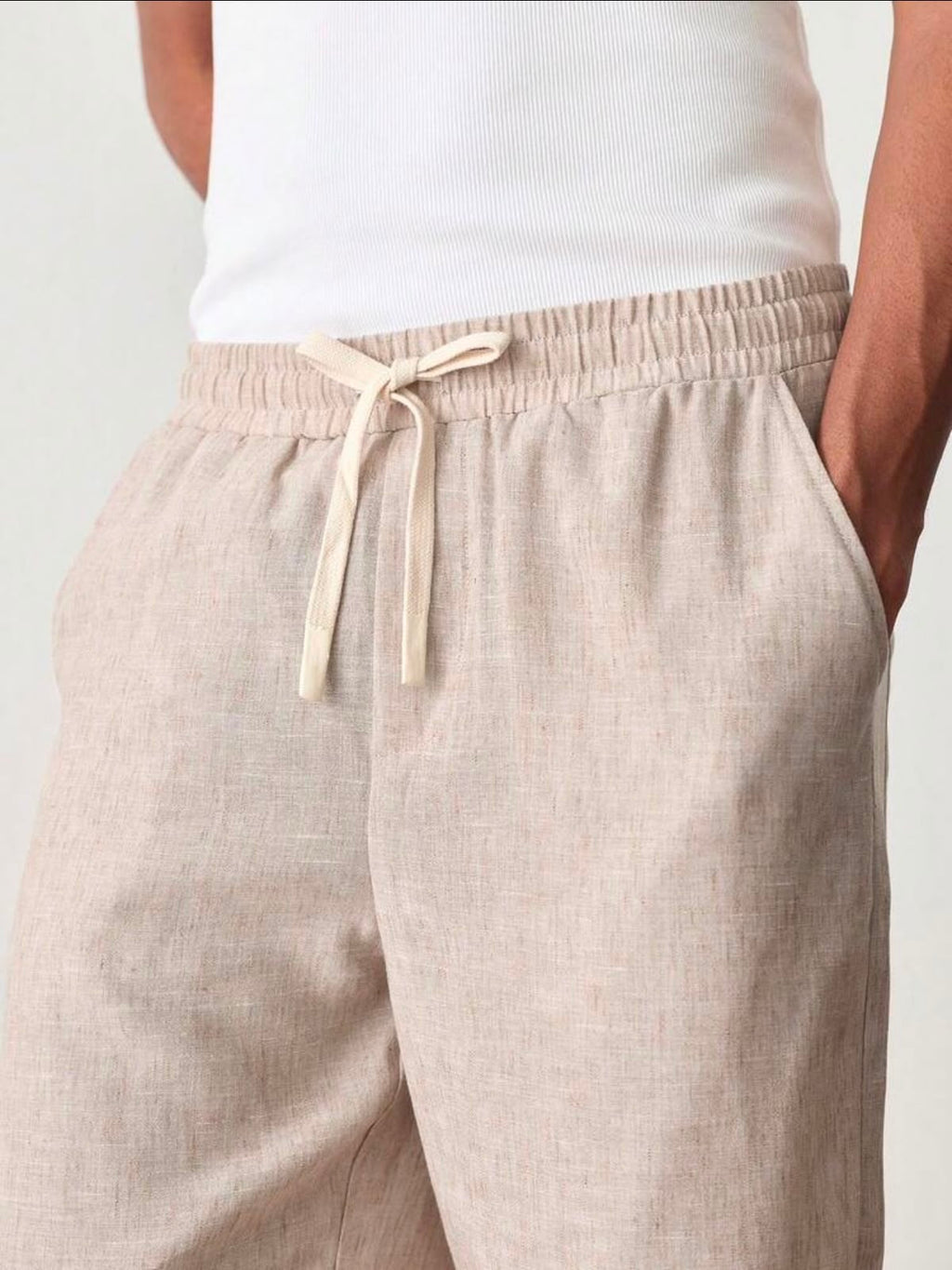 The Classic Linen Trouser