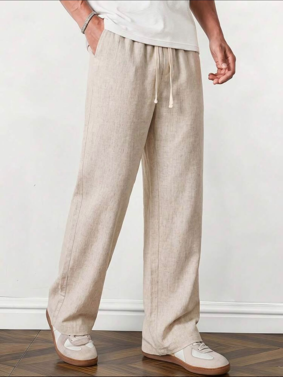 The Classic Linen Trouser